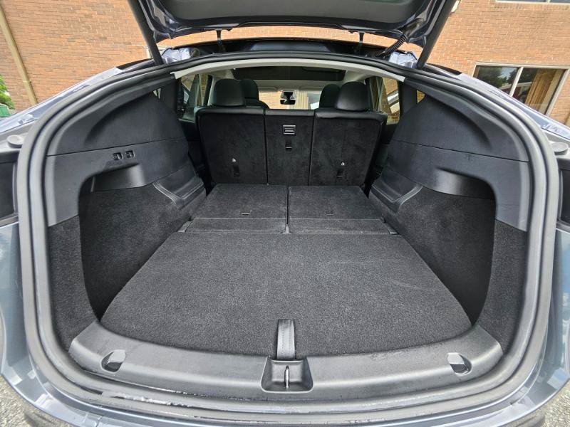 Used 2023 Tesla Model Y Long Range AWD/4WD image 73