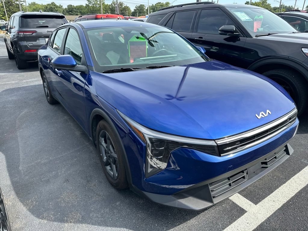 Used 2025 Kia K4 FWD image 4