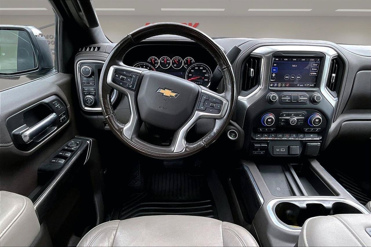 Used 2020 Chevrolet Silverado 1500 LTZ w/ LTZ Premium Package AWD/4WD image 9