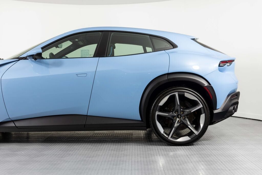 Used 2026 Ferrari Purosangue AWD/4WD image 13