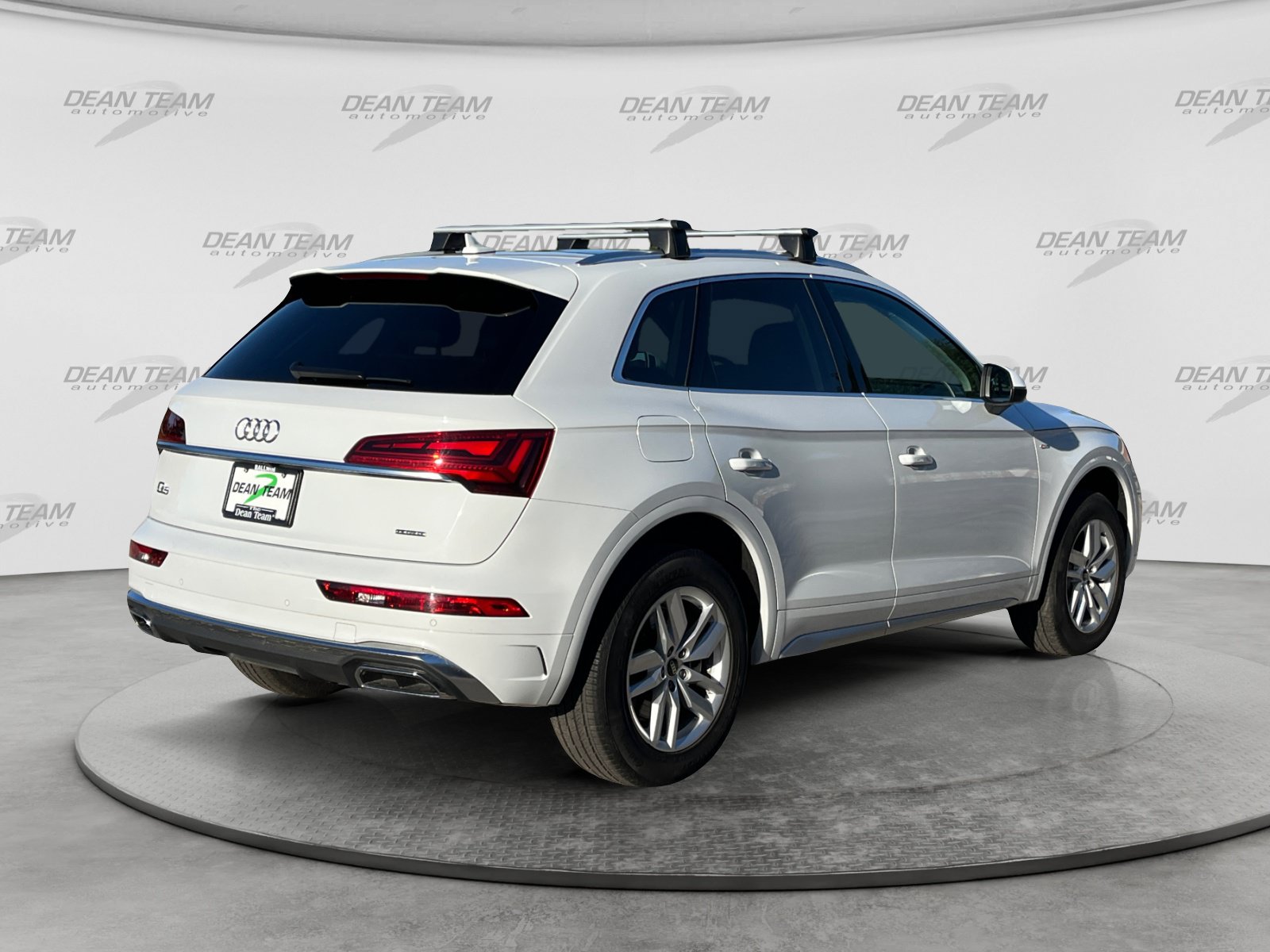 Used 2023 Audi Q5 2.0T Premium w/ Convenience Package AWD/4WD image 8