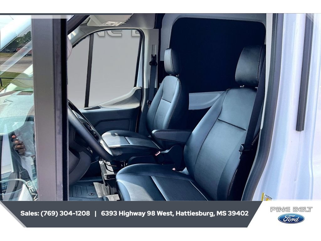 New 2026 Ford Transit 150 148 Medium Roof RWD image 18