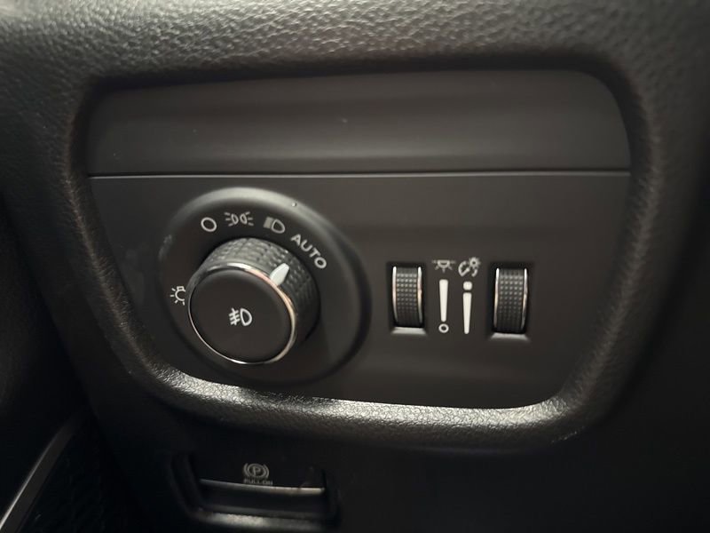 New 2026 Jeep Grand Cherokee Limited AWD/4WD image 25