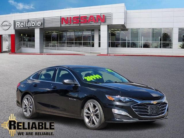 Used 2022 Chevrolet Malibu LT FWD image 1