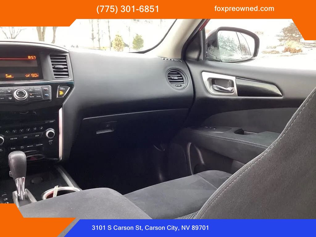Used 2016 Nissan Pathfinder S image 16