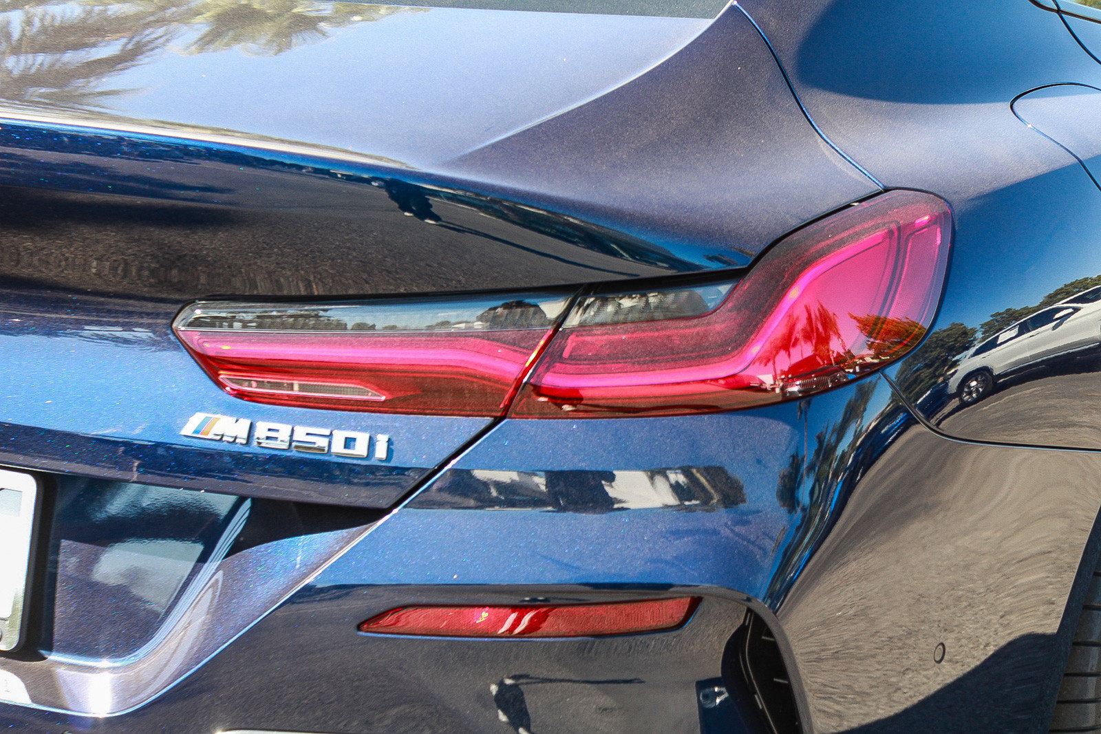 Certified 2025 BMW M850i xDrive w/ M Carbon Exterior Package AWD/4WD image 7