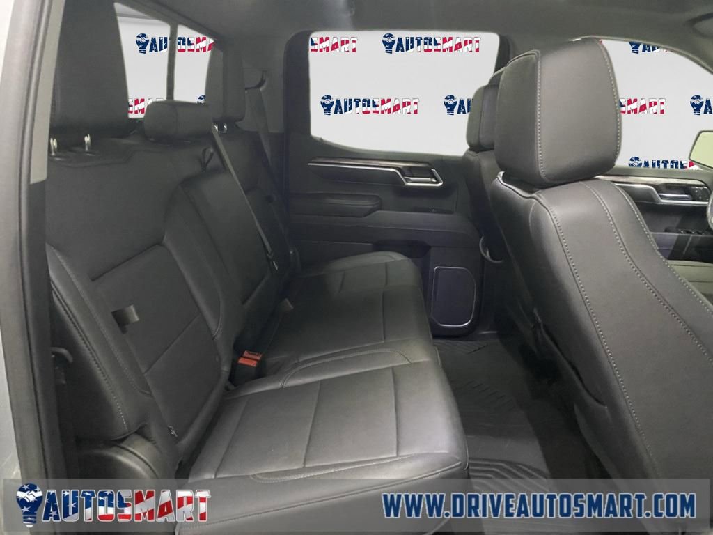 Used 2025 Chevrolet Silverado 1500 LTZ AWD/4WD image 14