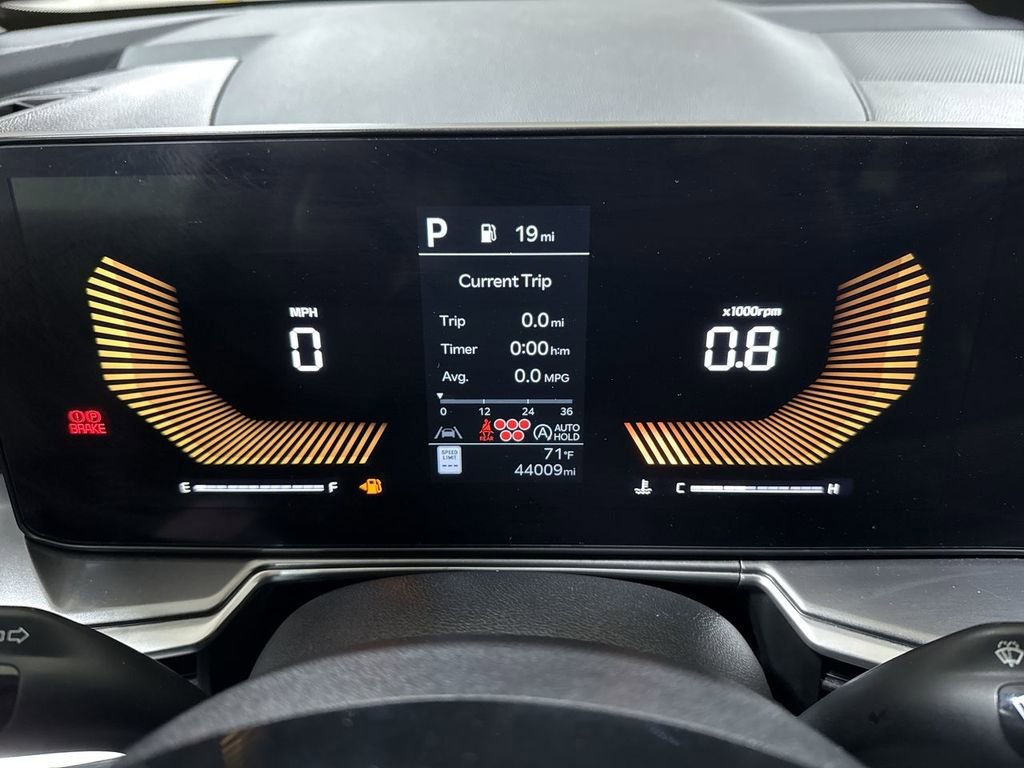 Used 2024 Kia Sorento S image 12