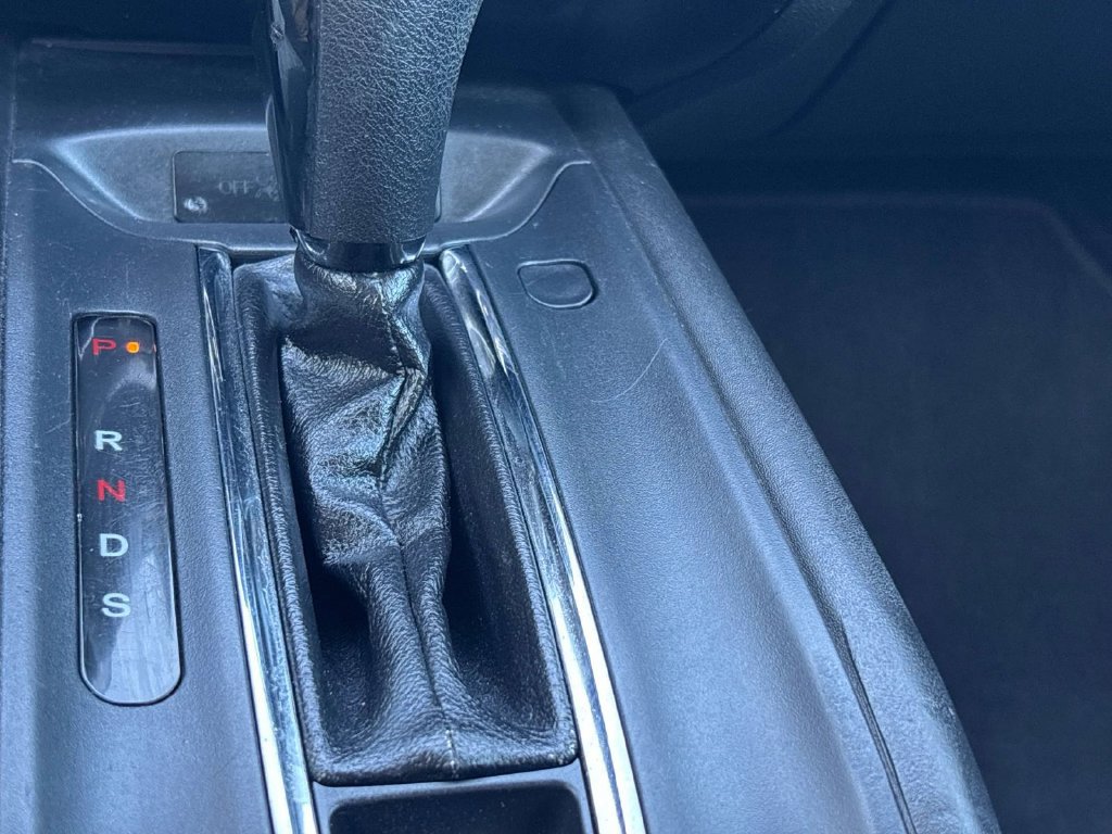Used 2018 Honda HR-V EX image 23