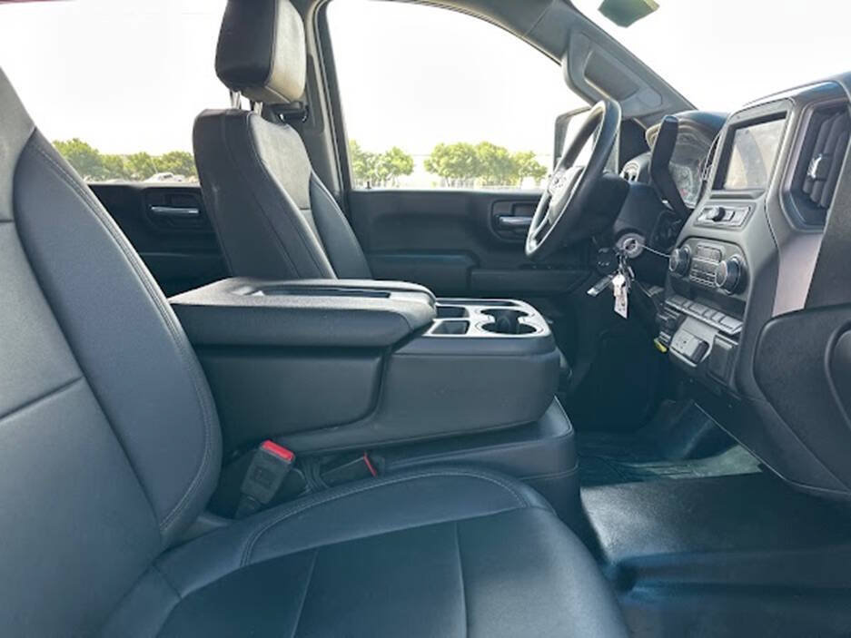 Used 2023 Chevrolet Silverado 3500 W/T w/ WT Convenience Package AWD/4WD image 19