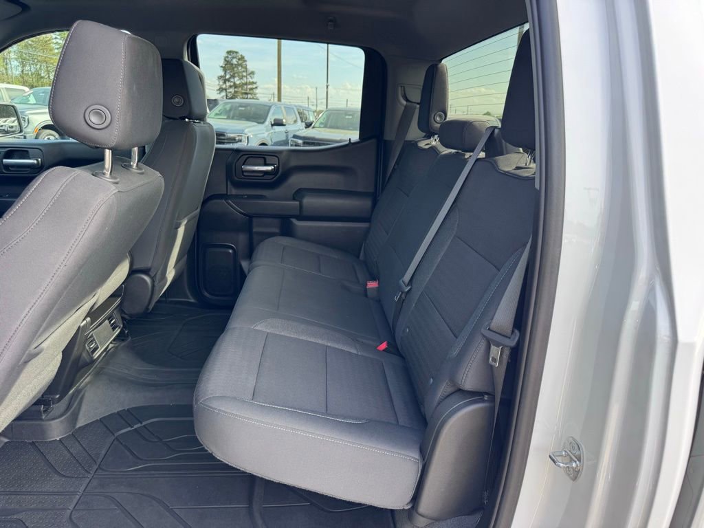 Used 2023 Chevrolet Silverado 1500 Custom image 23