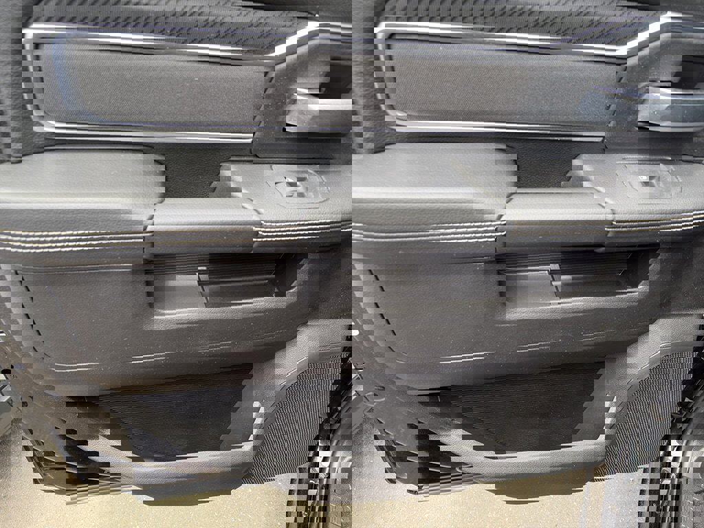 New 2025 RAM 2500 Big Horn image 25