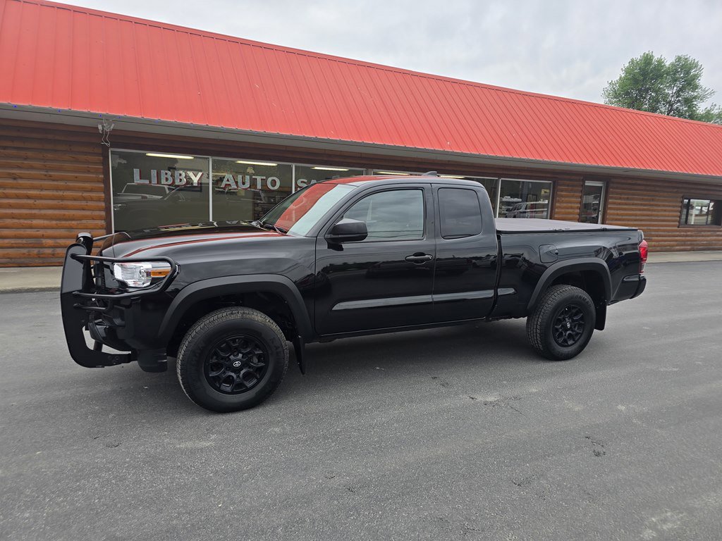 Used 2022 Toyota Tacoma SR w/ SX Package AWD/4WD image 1