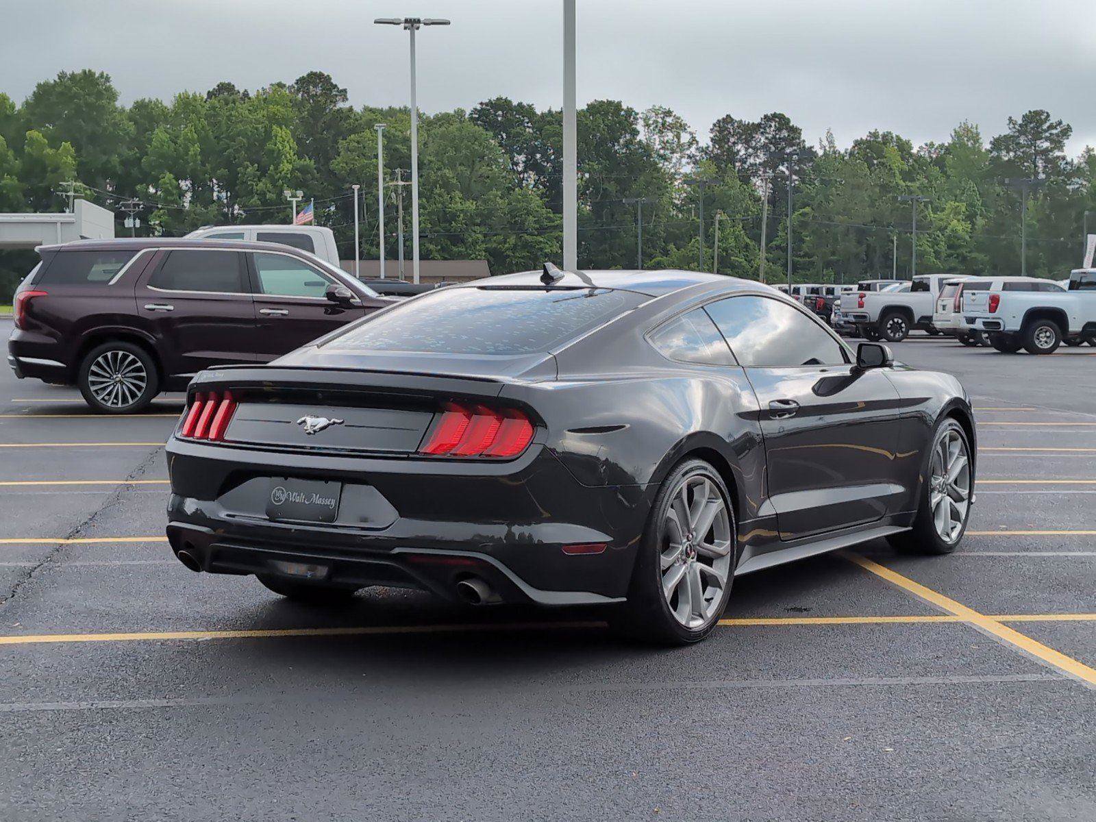 Used 2022 Ford Mustang Premium w/ Equipment Group 201A RWD image 7