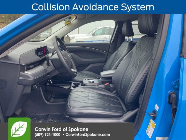 Used 2023 Ford Mustang Mach-E Select image 3