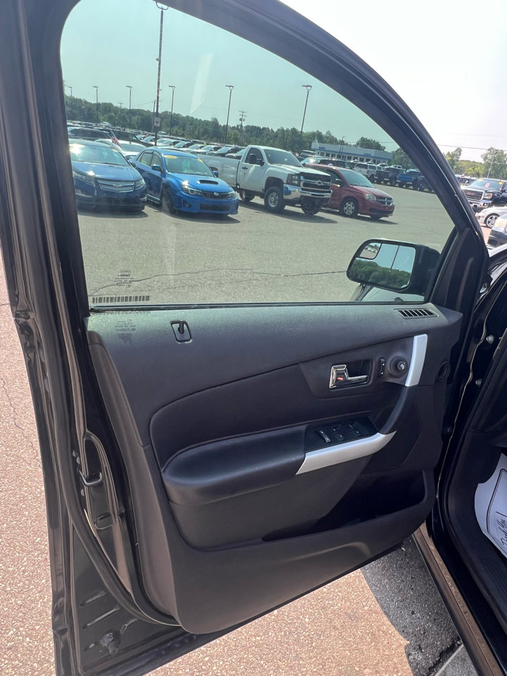 Used 2011 Ford Edge SEL w/ Canadian Comfort Pkg image 10