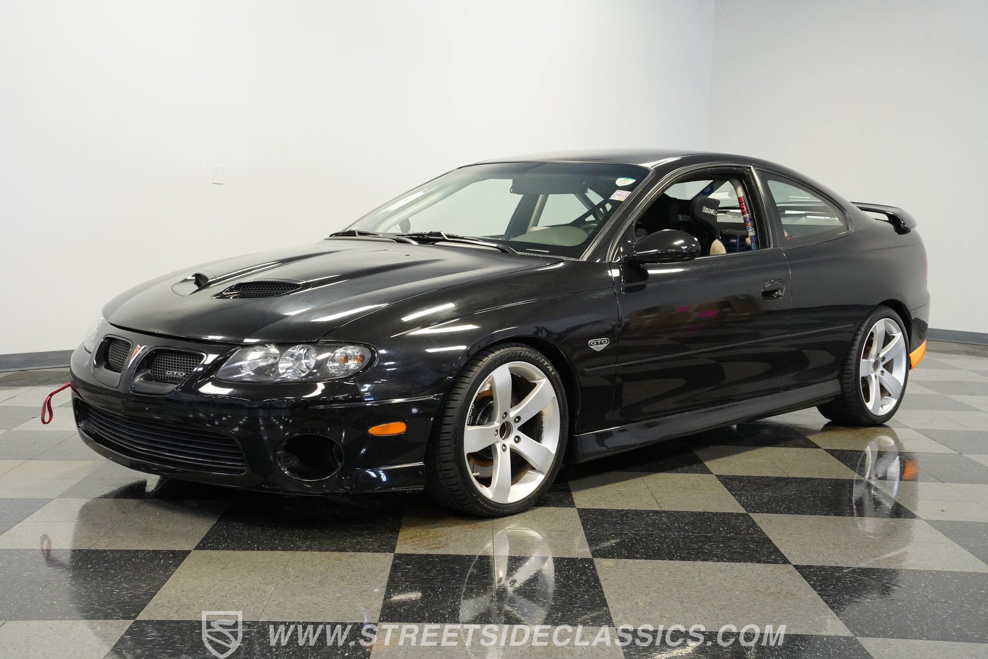 Used 2005 Pontiac GTO RWD image 6