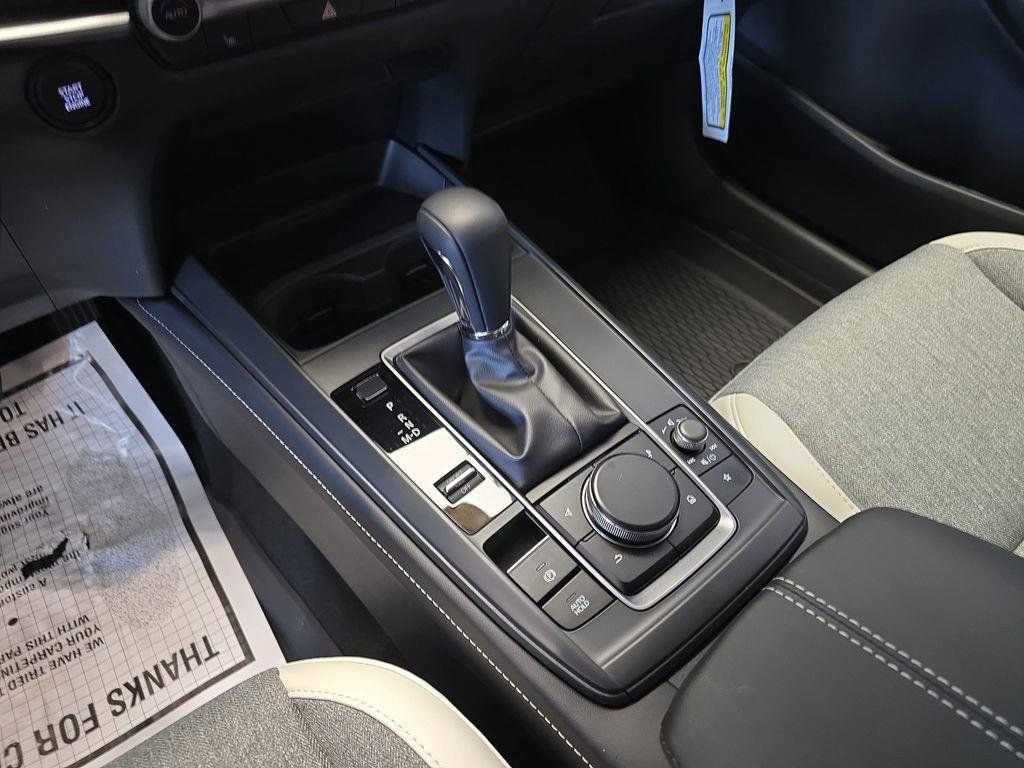 New 2026 MAZDA CX-30 Aire Edition image 25