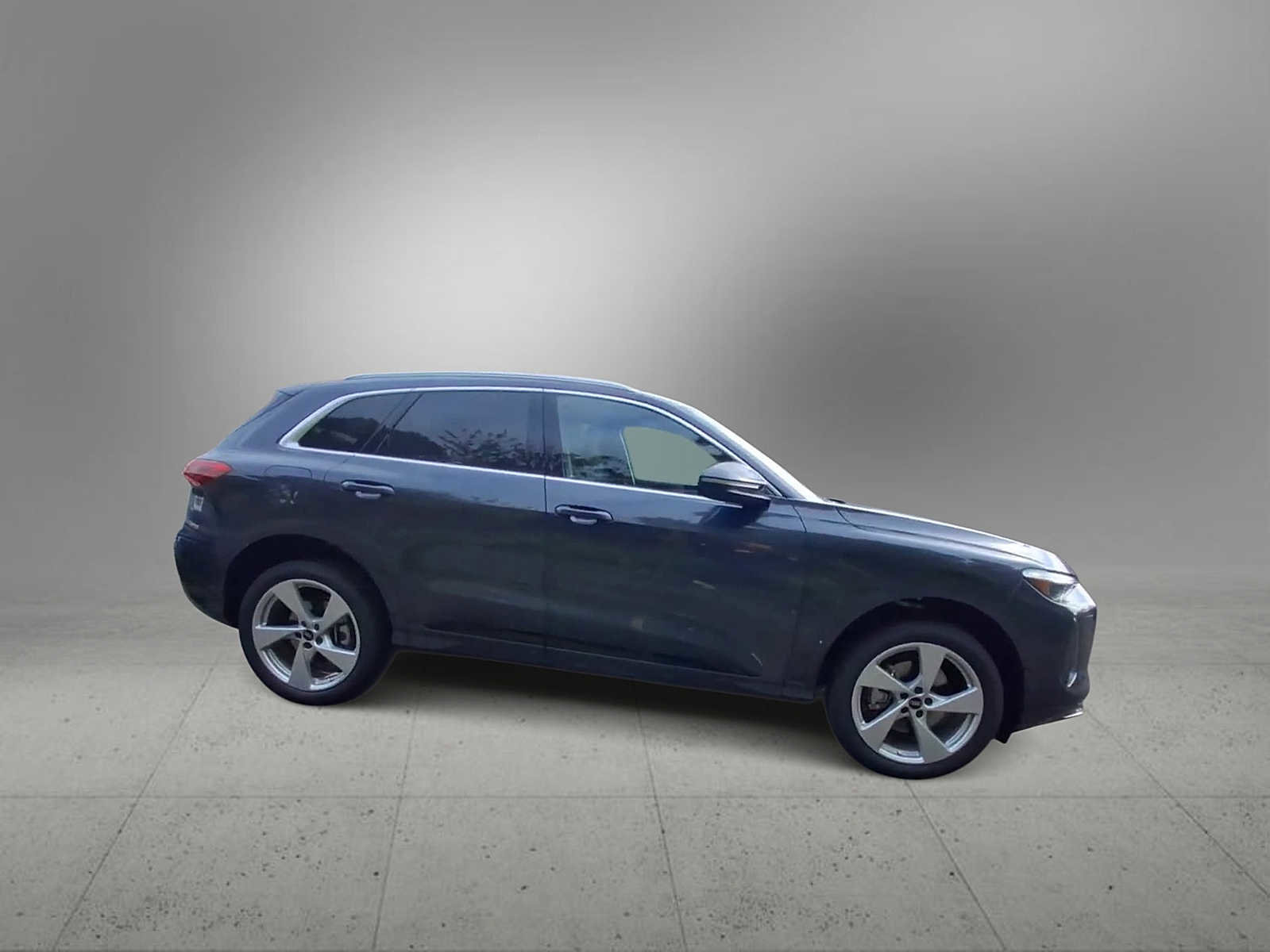 New 2025 Audi Q5 Premium Plus image 9