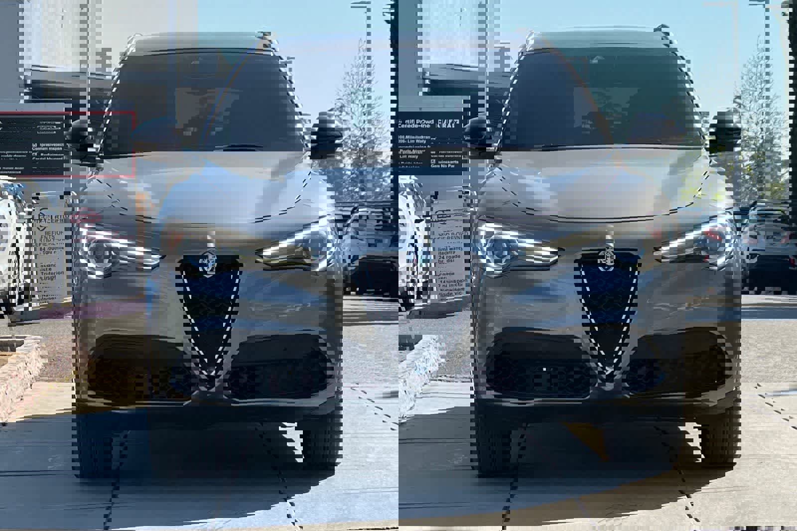 Used 2018 Alfa Romeo Stelvio image 11