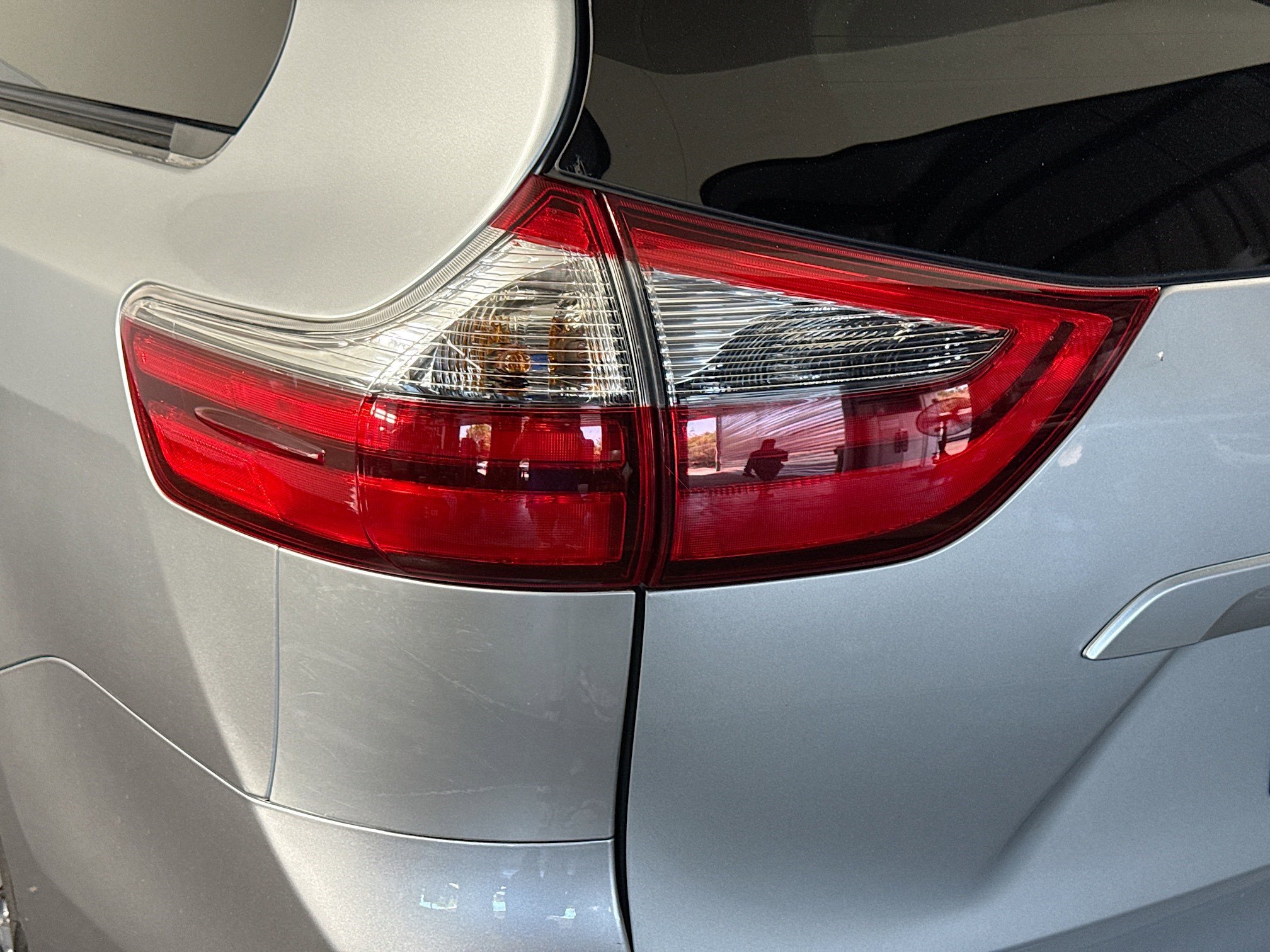 Used 2020 Toyota Sienna XLE FWD image 34