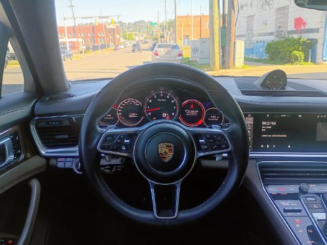 Used 2017 Porsche Panamera Turbo AWD/4WD image 30