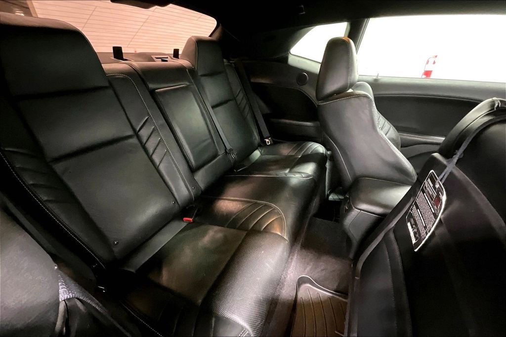 Used 2016 Dodge Challenger SRT Hellcat image 34
