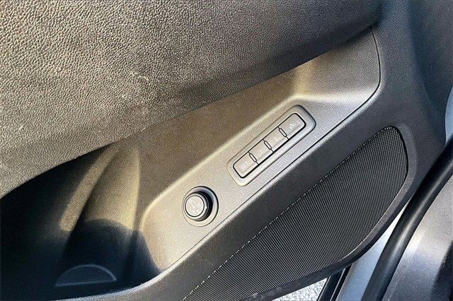 Used 2024 Chevrolet Equinox Premier image 25