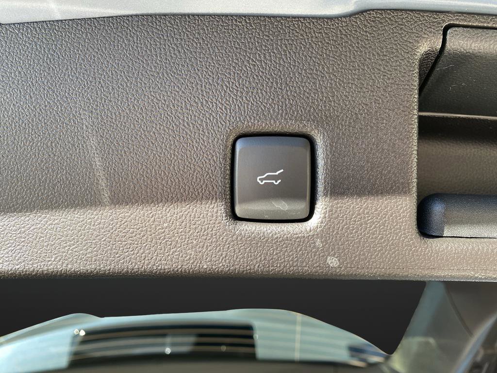 New 2026 Ford Escape ST-Line w/ Tech Pack #1 image 16