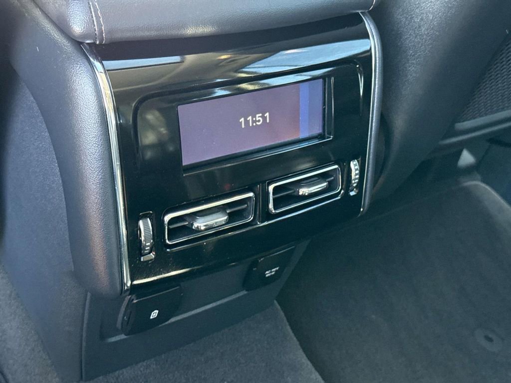 Used 2025 Lincoln Aviator Reserve image 13