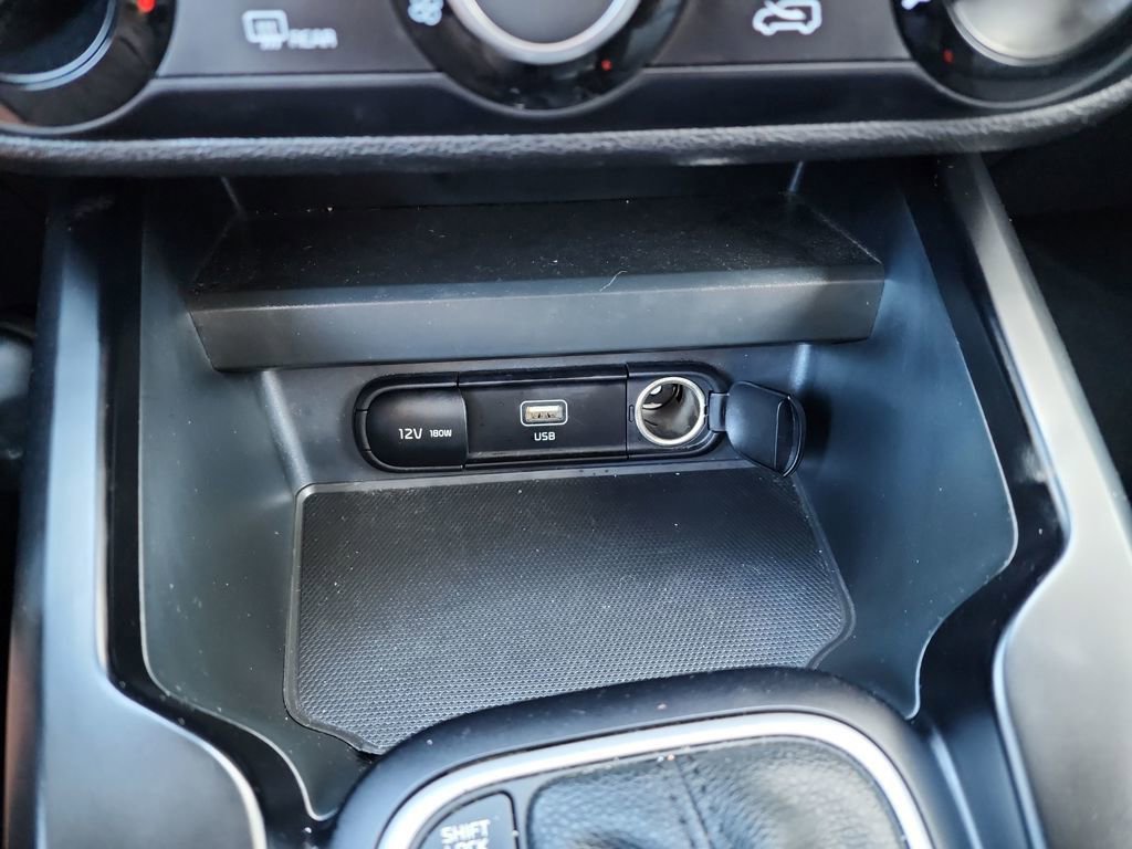 Used 2024 Kia Soul LX w/ Option Group 015 image 30