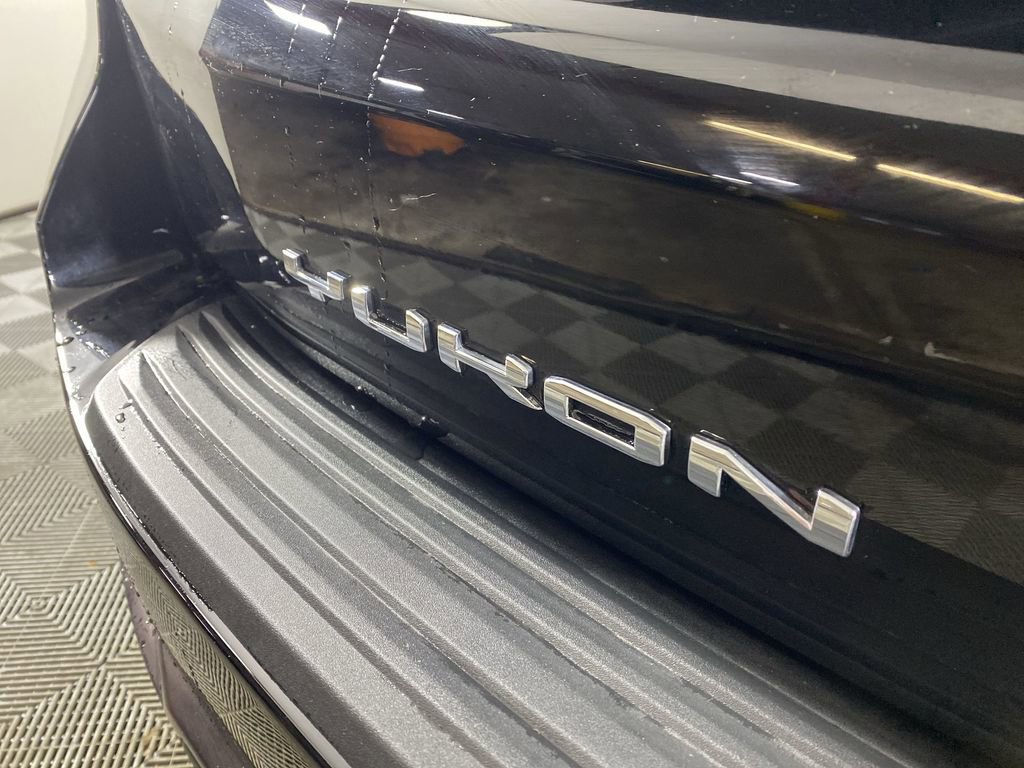 New 2026 GMC Yukon AT4 Ultimate w/ LPO, Floor Liner Package image 32