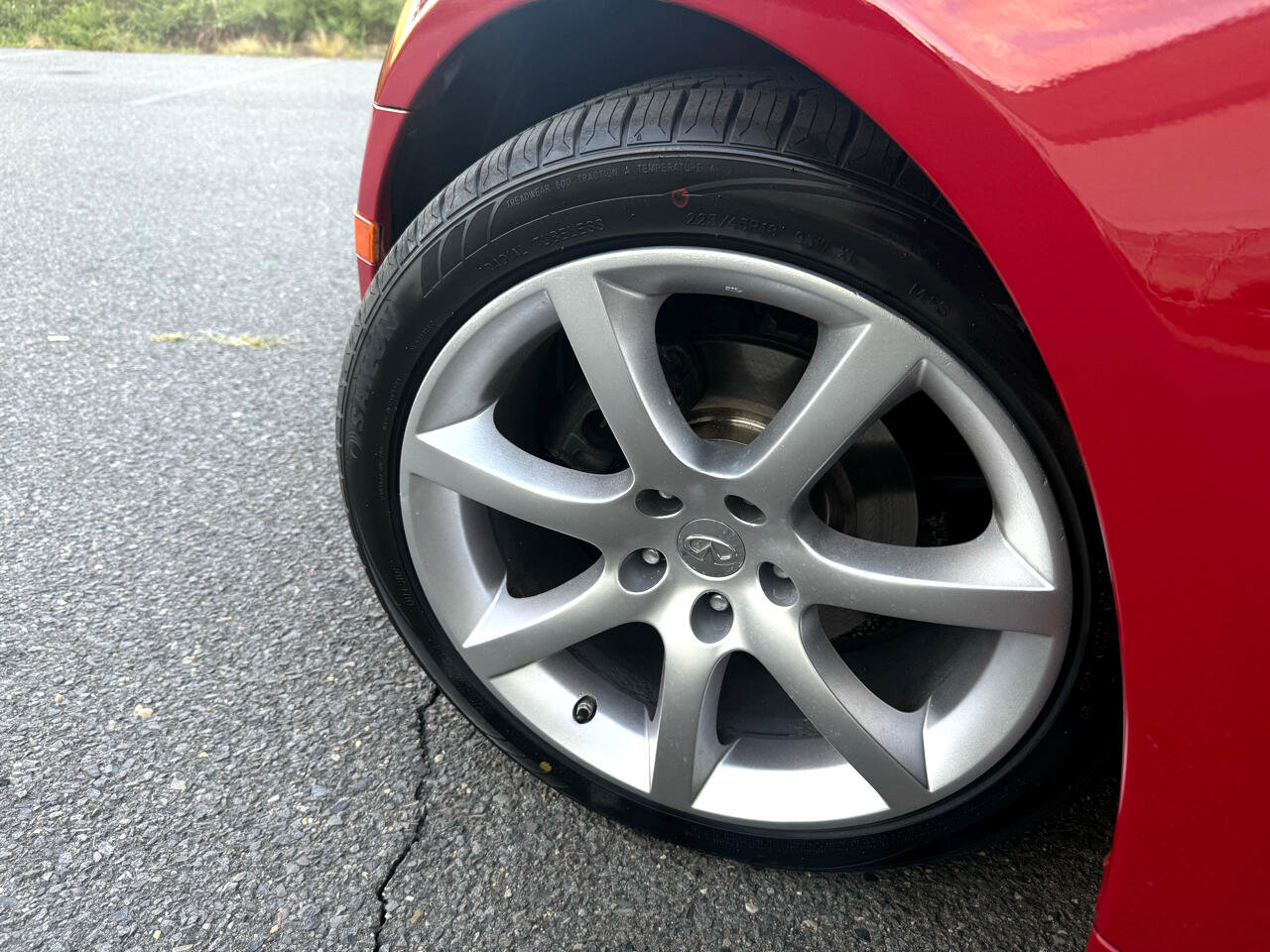 Used 2004 INFINITI G35 2dr Cpe Auto w/ Premium Pkg image 31