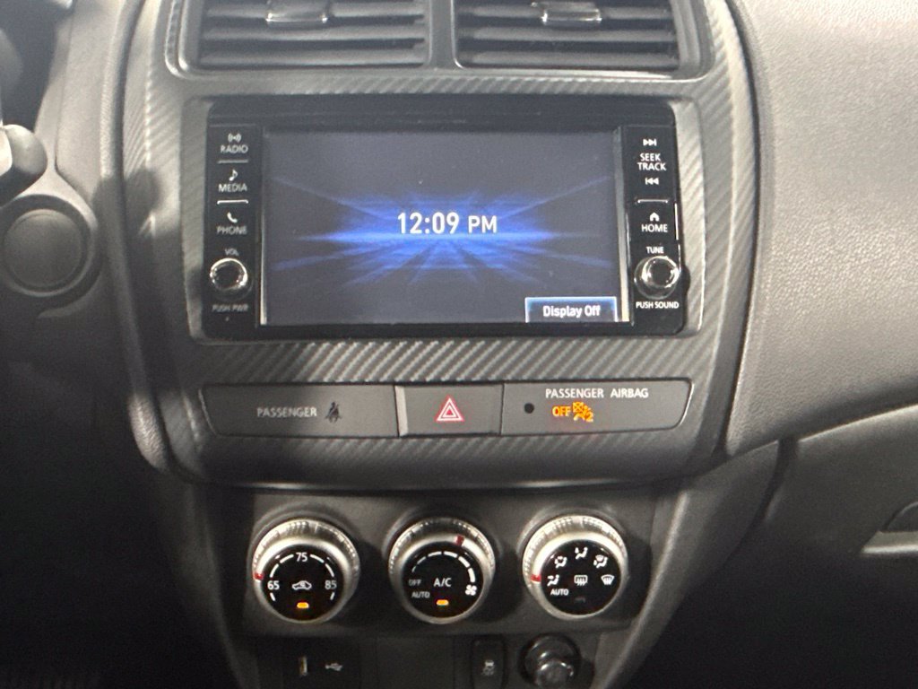 Used 2025 Mitsubishi Outlander Sport AWD image 23