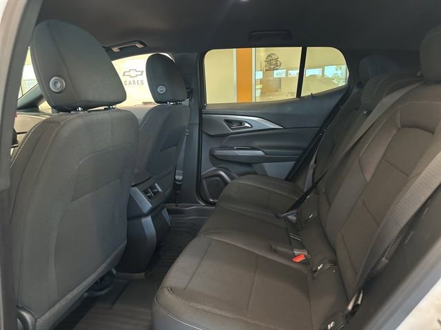 New 2026 Chevrolet Equinox EV LT image 10