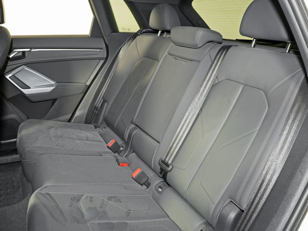 Used 2021 Audi Q3 2.0T Premium w/ Convenience Package image 32