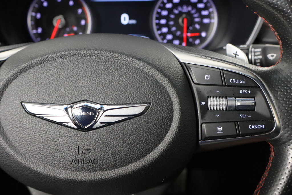 Used 2019 Genesis G70 2.0T Advanced w/ Sport Package RWD image 10