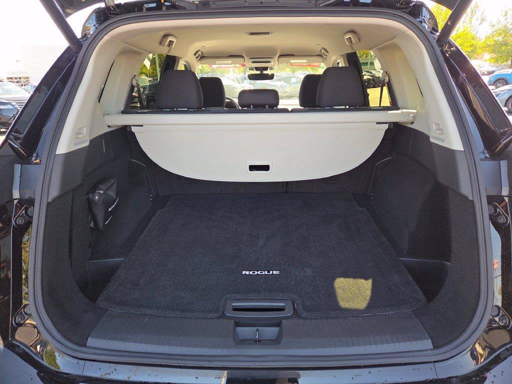 Certified 2024 Nissan Rogue SV AWD/4WD image 25