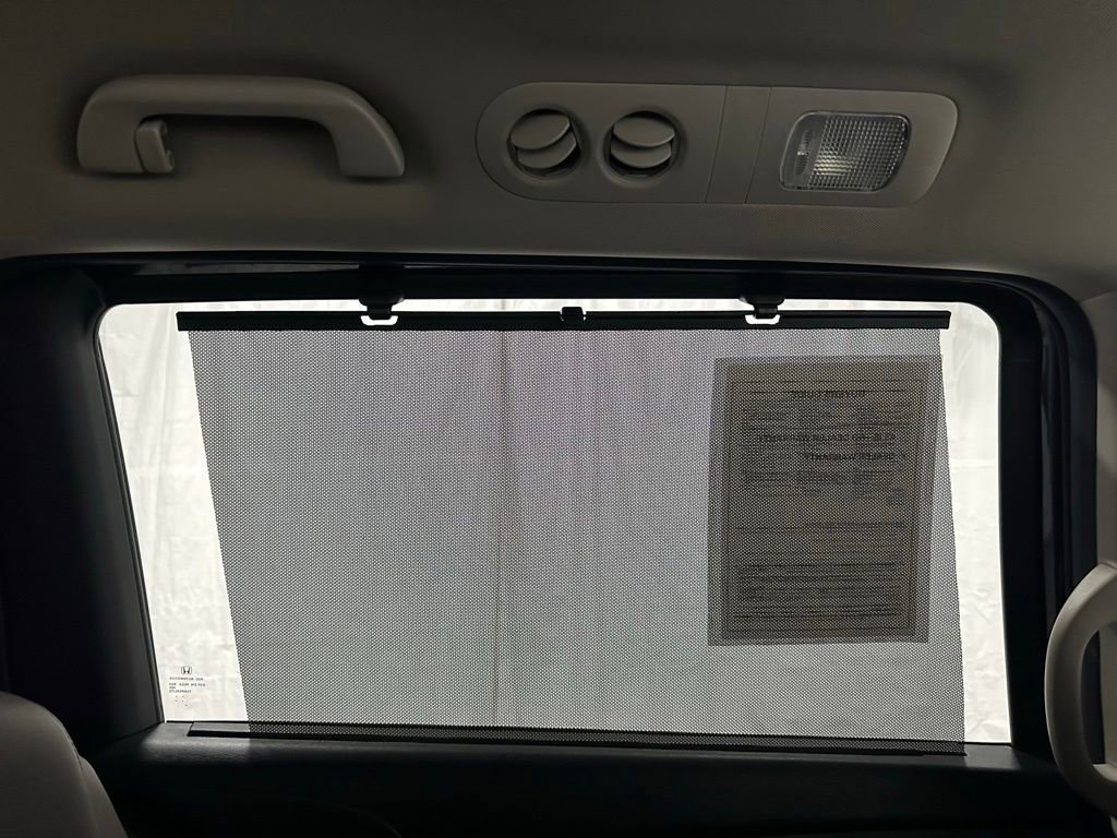 Used 2016 Honda Odyssey Touring Elite image 48
