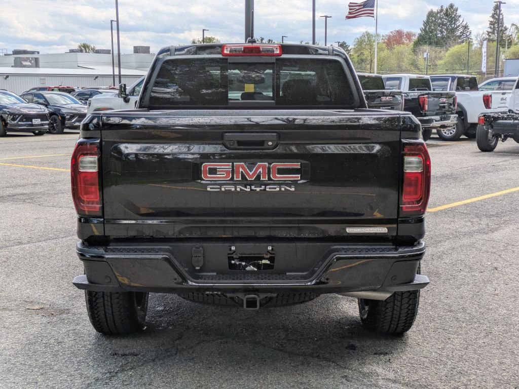 New 2026 GMC Canyon Elevation w/ Convenience Package AWD/4WD image 6