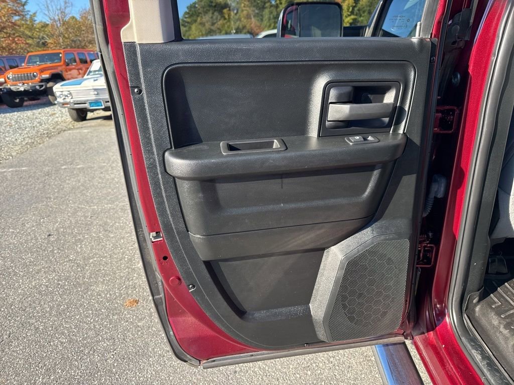 Used 2018 RAM 1500 Express image 24