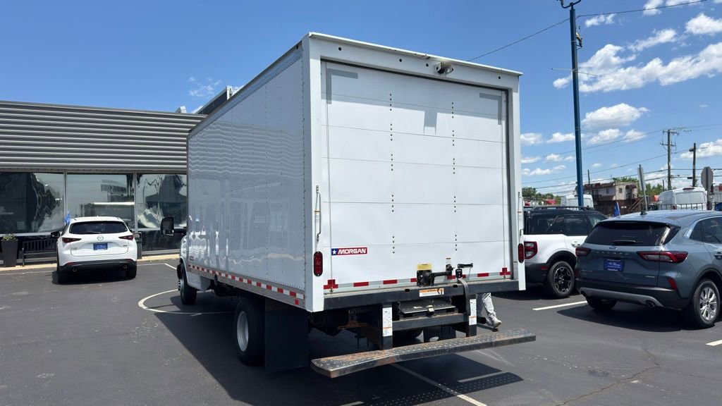 Used 2021 Chevrolet Express 3500 w/ Power Convenience Package RWD image 5