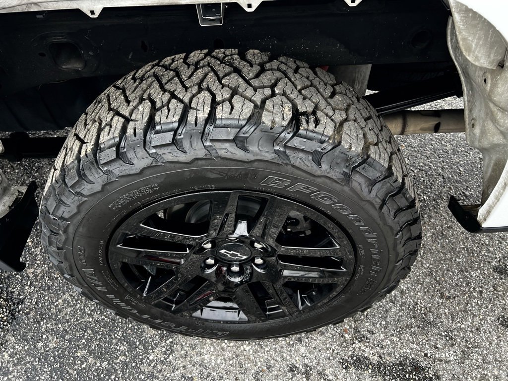 Used 2023 Chevrolet Silverado 1500 LT Trail Boss image 14