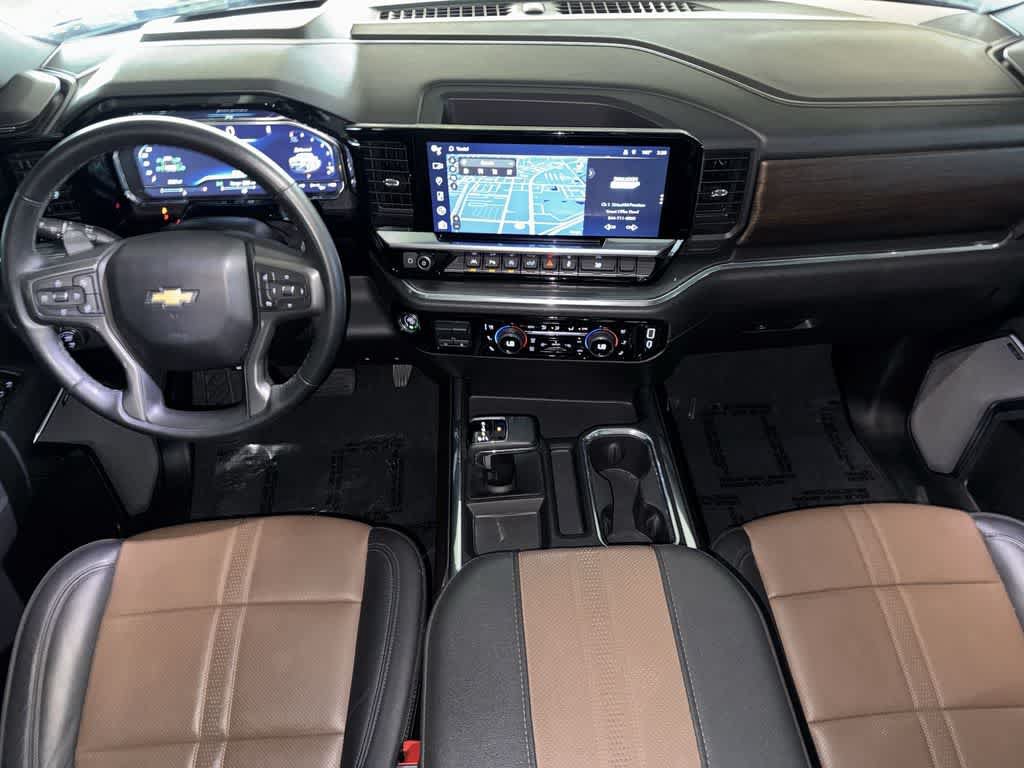 Used 2024 Chevrolet Silverado 1500 High Country w/ Technology Package RWD image 23