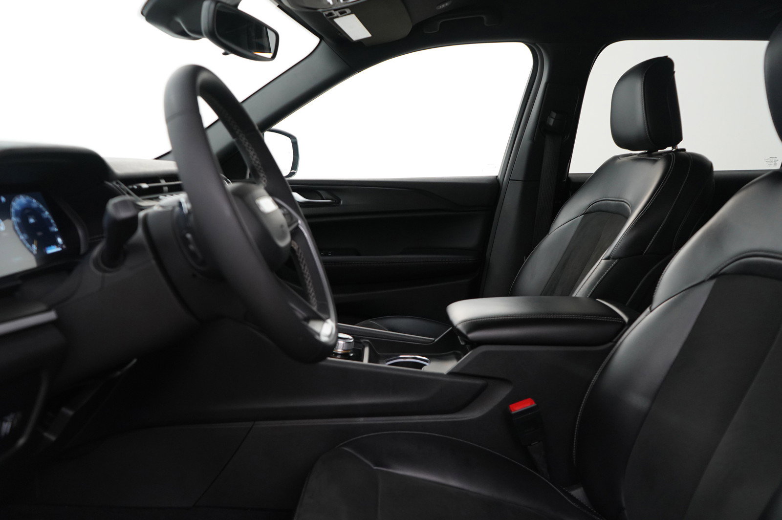 Used 2023 Jeep Grand Cherokee L Laredo image 23