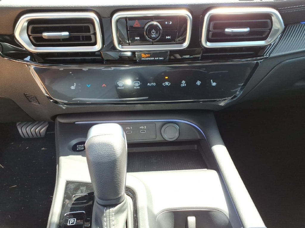 New 2026 Nissan Sentra SV w/ SV Convenience Package FWD image 20