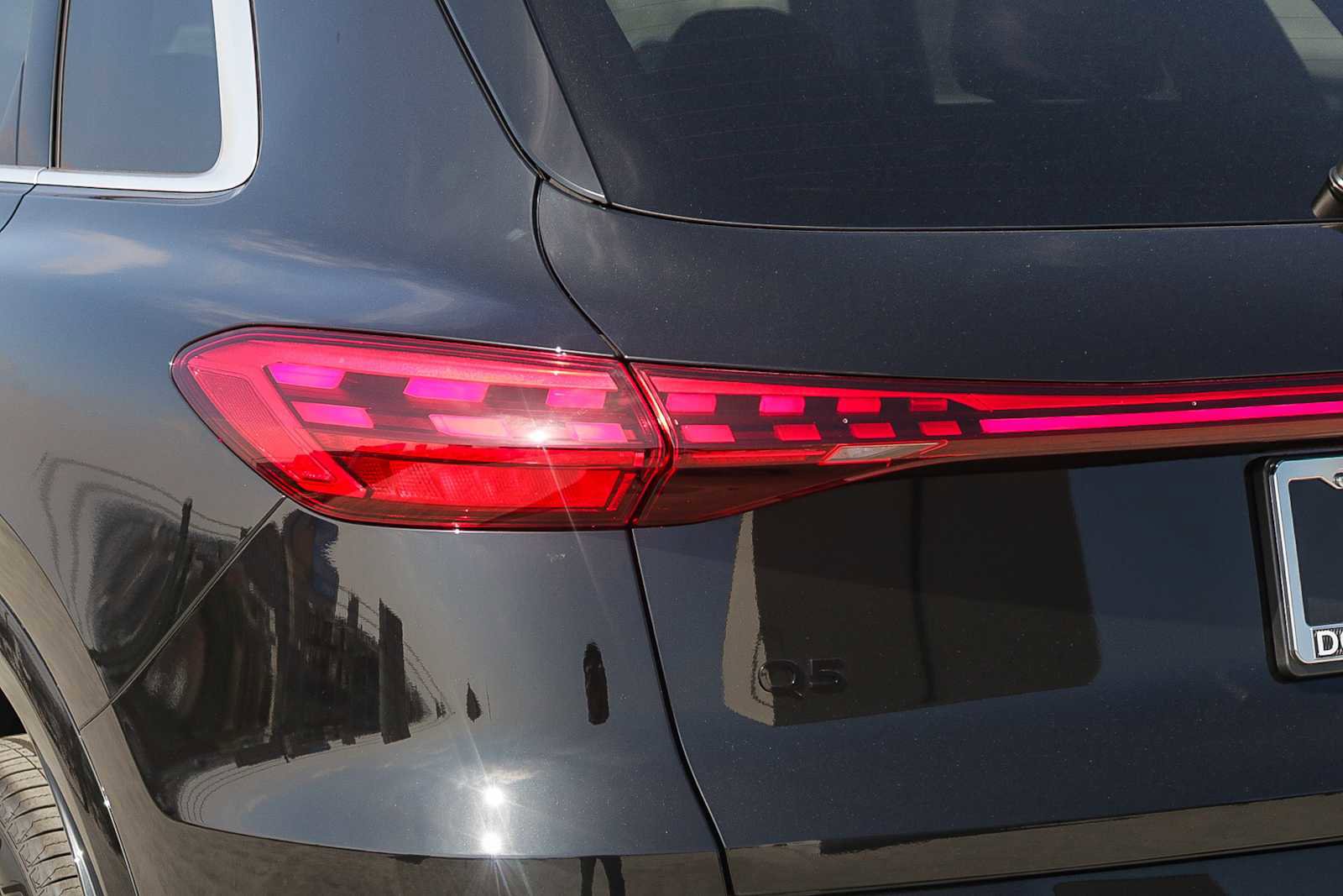 New 2025 Audi Q5 Premium image 9