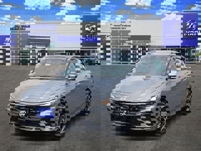New 2025 Hyundai Elantra Limited