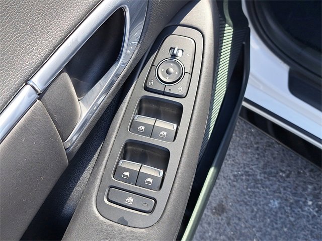 Used 2023 Hyundai Sonata SEL image 21