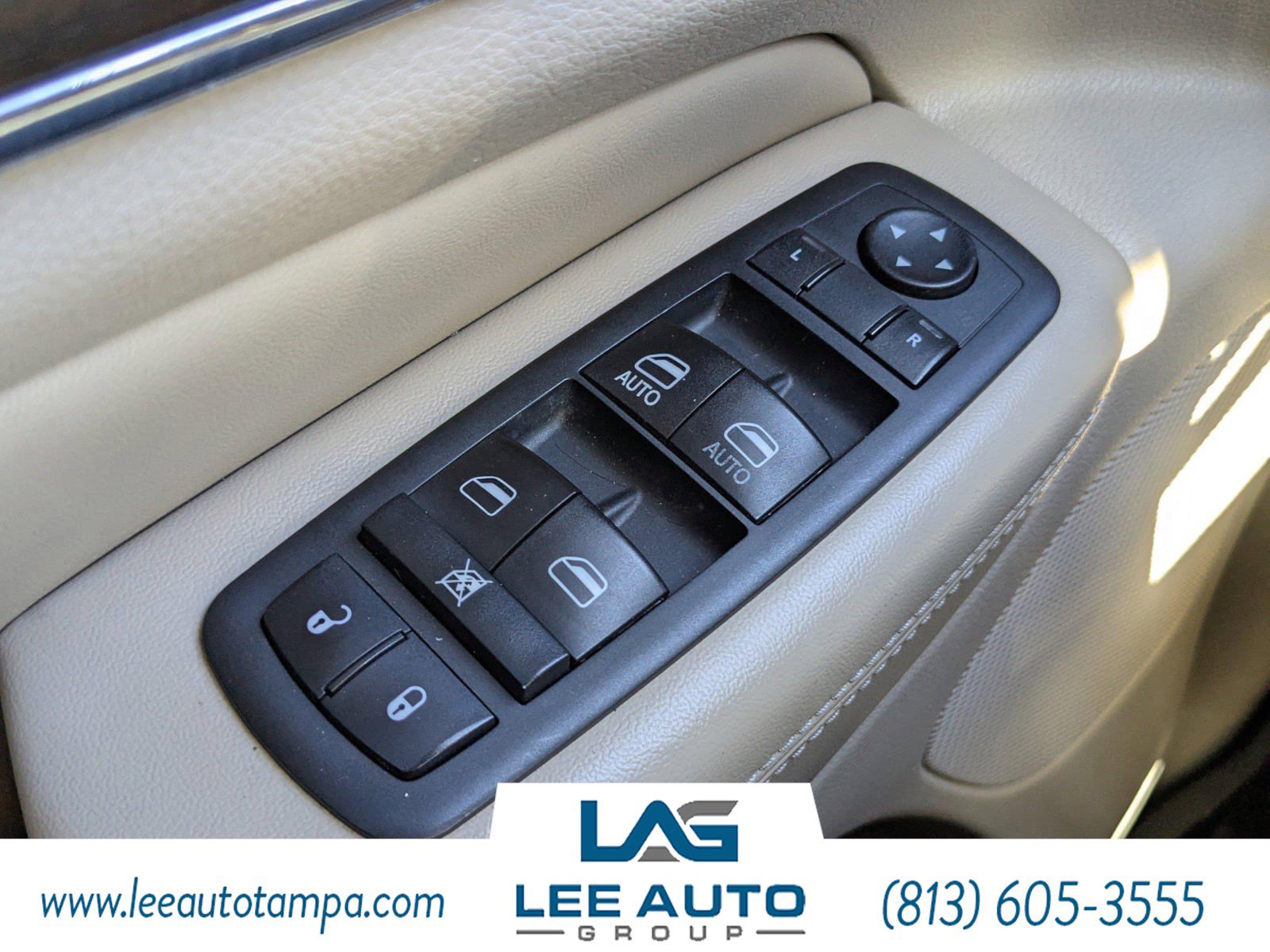 Used 2014 Jeep Grand Cherokee Limited w/ Luxury Group II RWD image 26